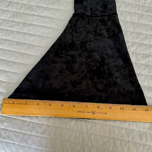 Vintage 1990s Blvd Crush Velvet Bodysuit w/Bell Sleeves - Size M - Picture 4 of 4